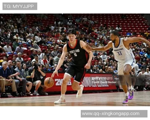 攻防兼备莫布里全场表现出色砍下23分5板3助1断2帽三分球命中率高达60